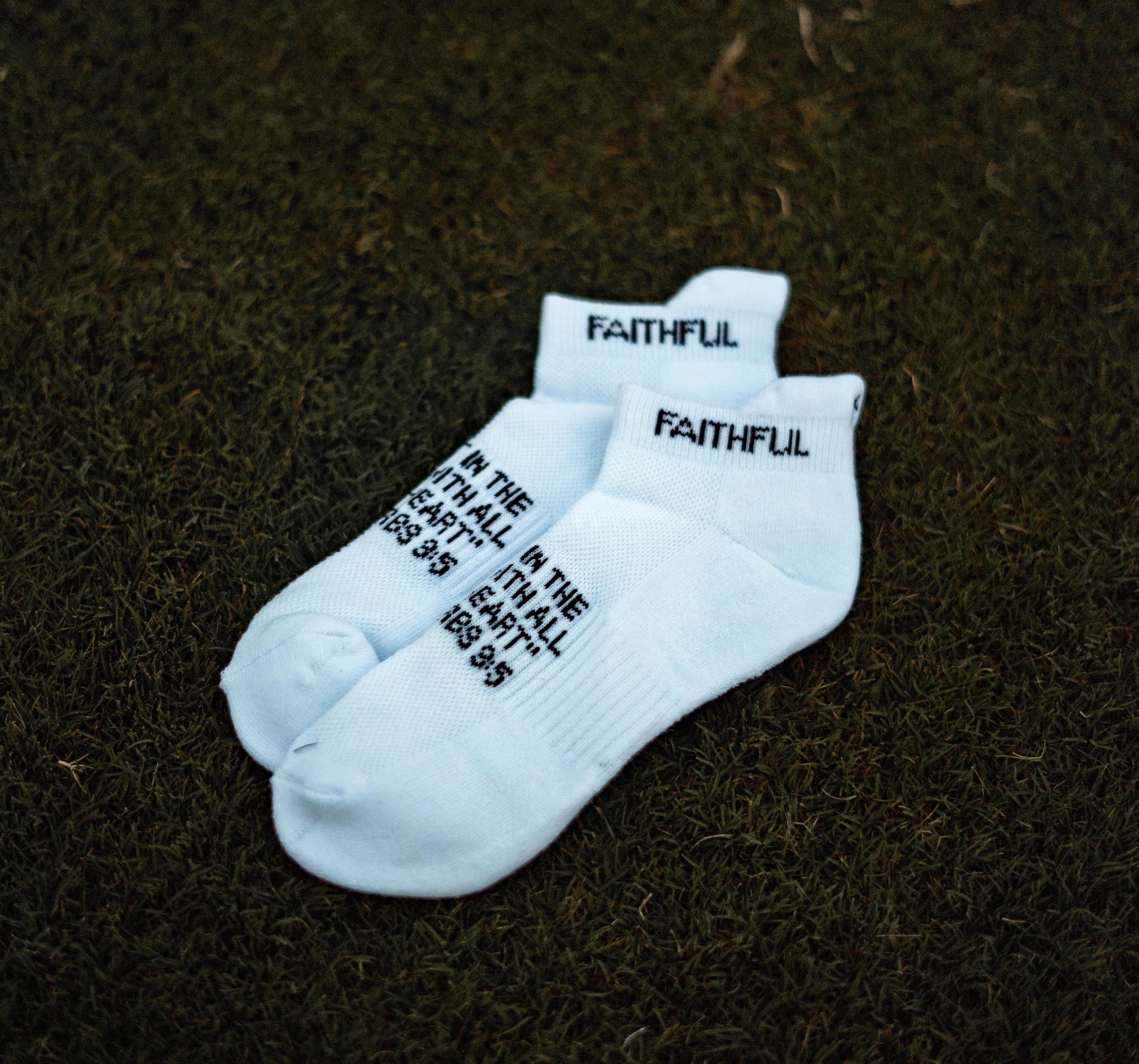 Cross' Performance Grip Socks – Faithful Champions