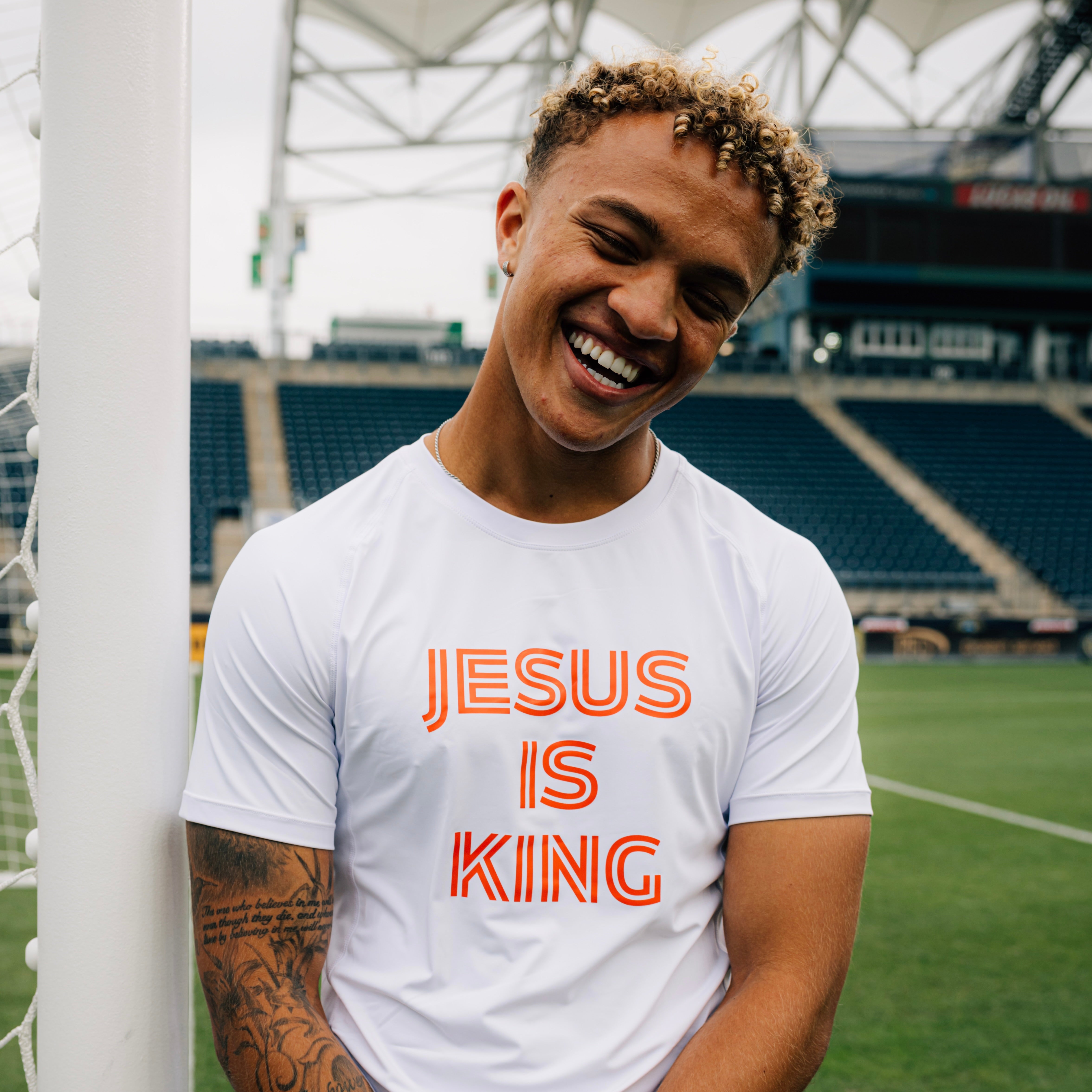 JESUS IS KING' X USA COMPRESSIONS