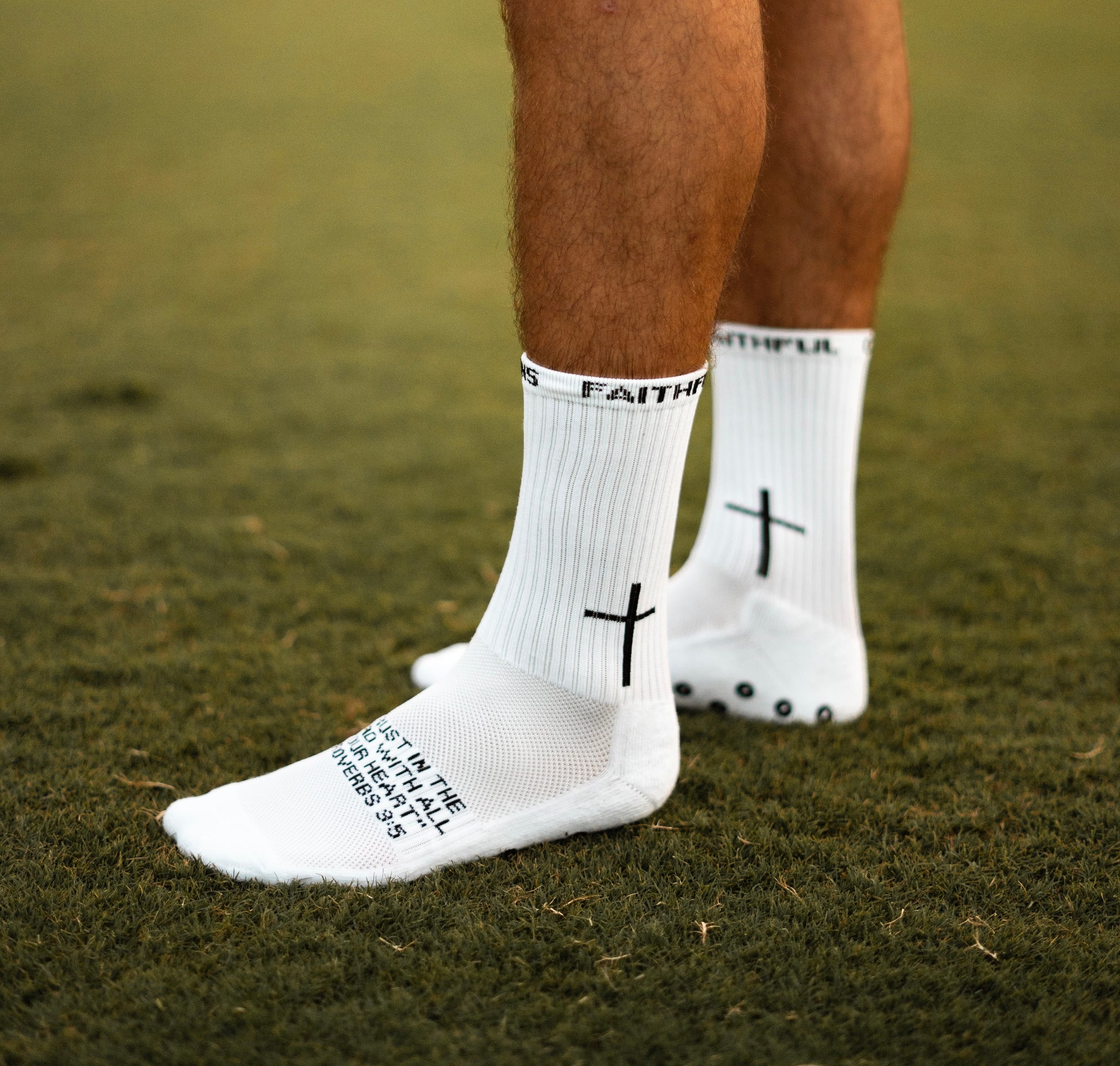 Cross' Performance Grip Socks – Faithful Champions