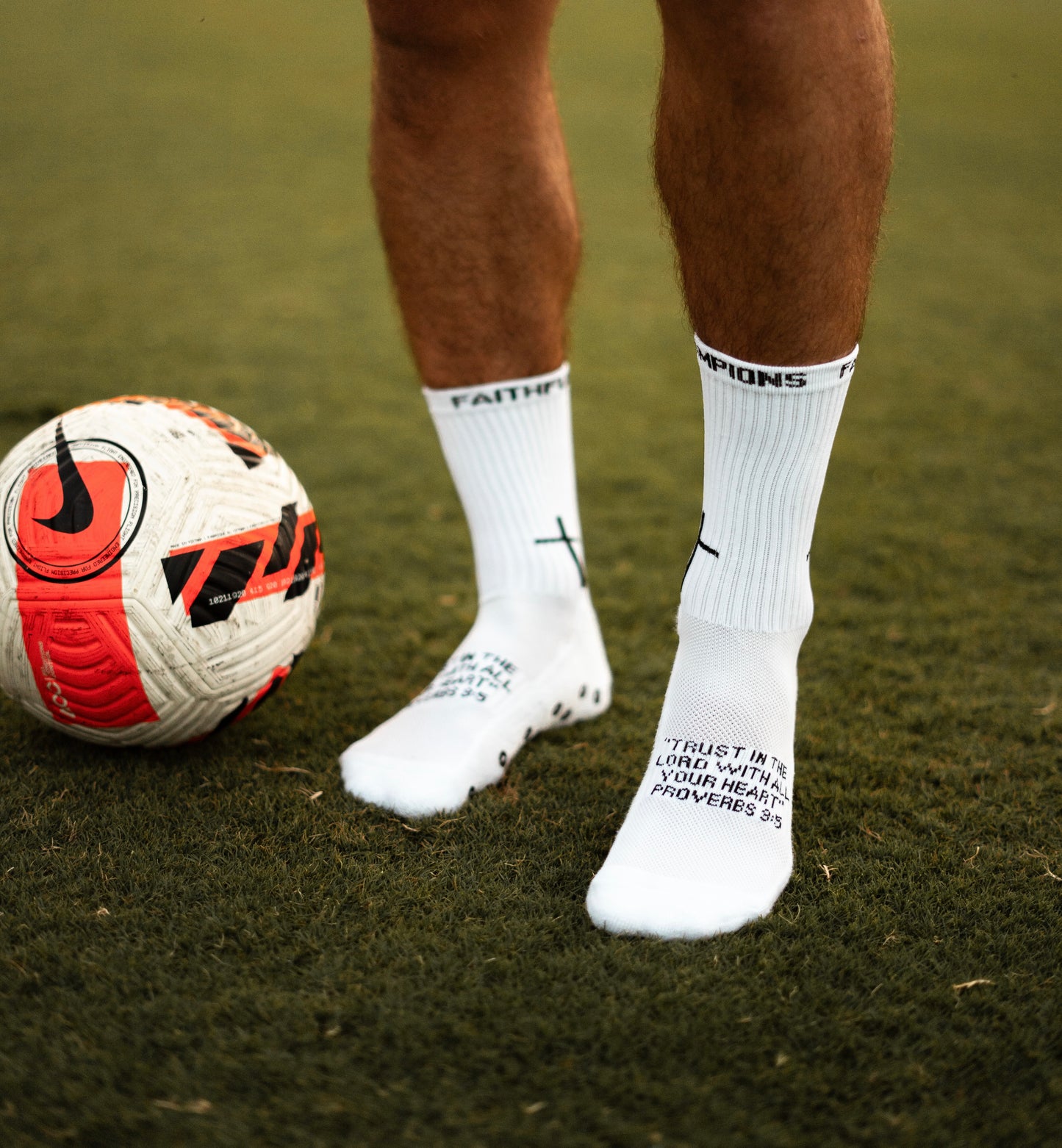 KRONIS Soccer Grip Socks